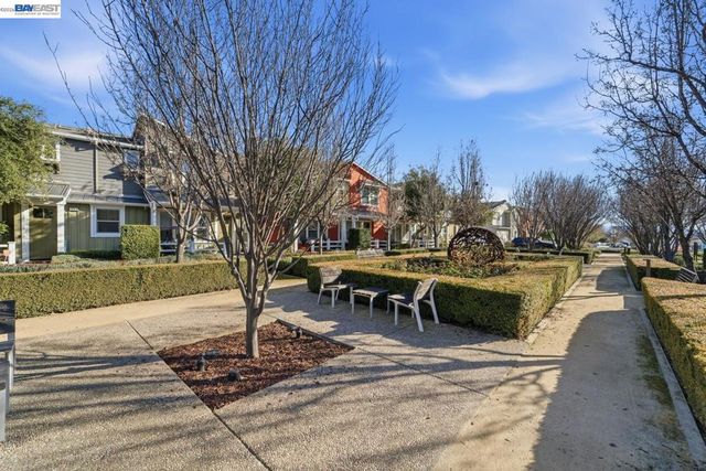 245 Fennel Way, Livermore, CA 94551