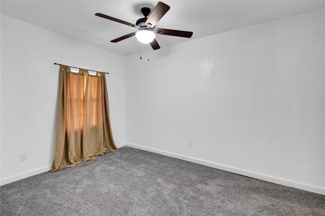 1219 W 5th Street, Freeport, TX 77541