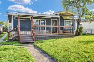 1219 W 5th Street, Freeport, TX 77541