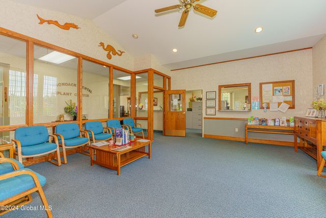 16 Hunter Brook Lane, Queensbury, NY 12804