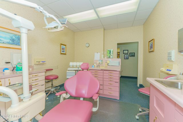 16 Hunter Brook Lane, Queensbury, NY 12804