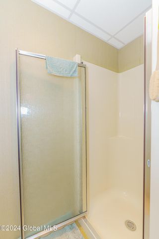 16 Hunter Brook Lane, Queensbury, NY 12804