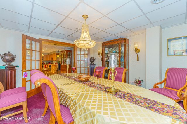 16 Hunter Brook Lane, Queensbury, NY 12804