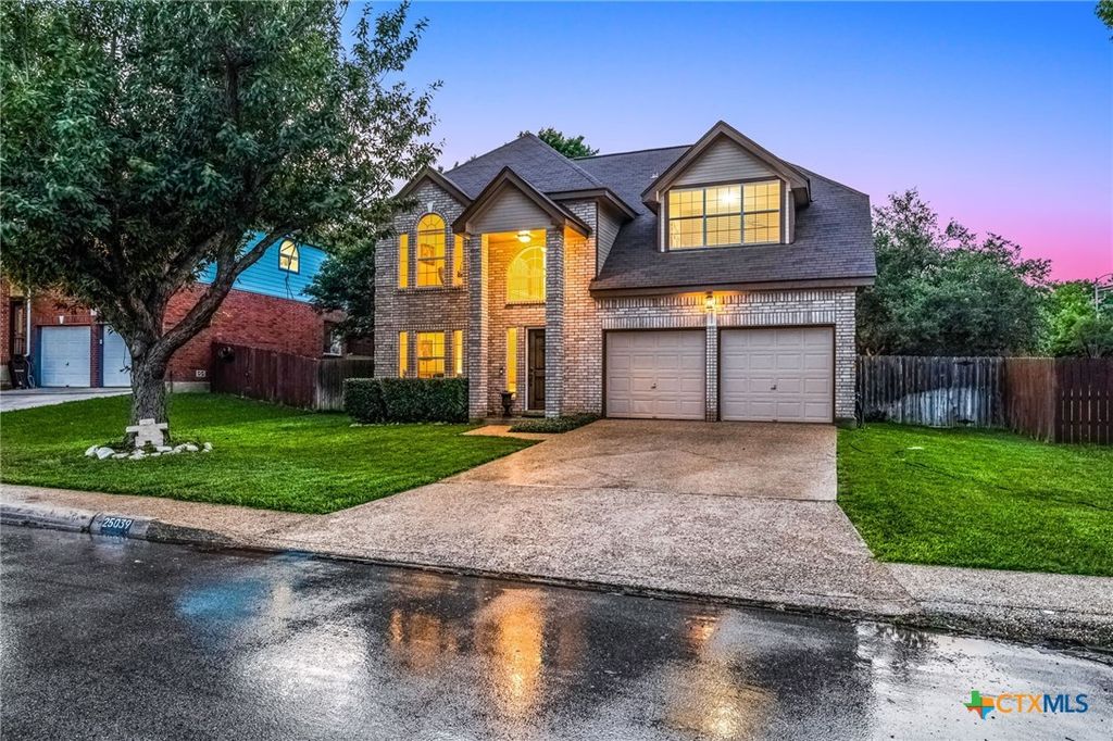 25039 Arrow Glen, San Antonio, TX 78258