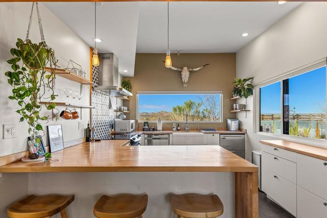 1862 Inca Trail, Yucca Valley, CA 92284