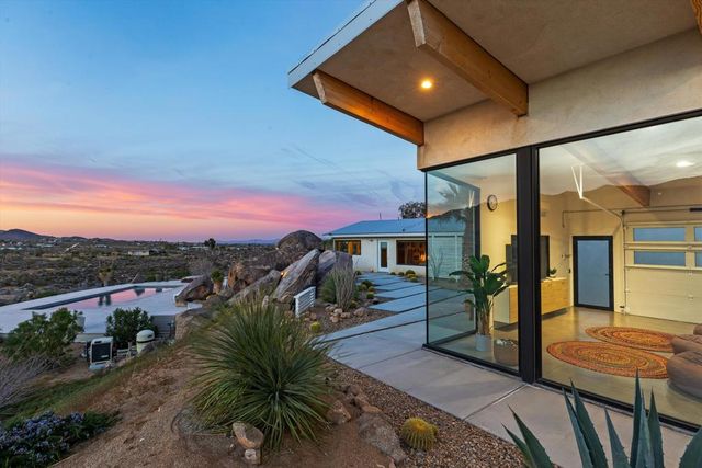 1862 Inca Trail, Yucca Valley, CA 92284