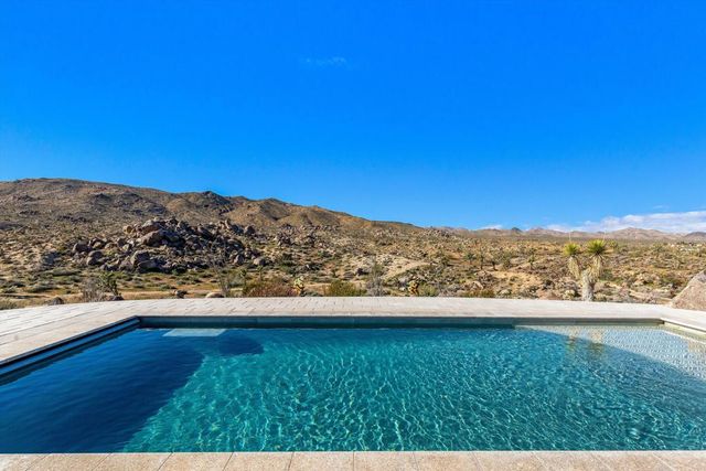 1862 Inca Trail, Yucca Valley, CA 92284
