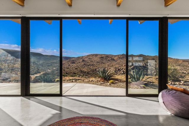 1862 Inca Trail, Yucca Valley, CA 92284