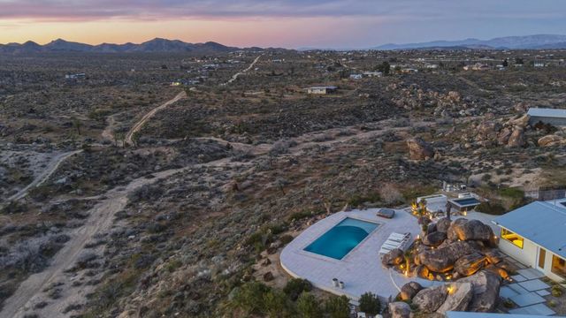 1862 Inca Trail, Yucca Valley, CA 92284