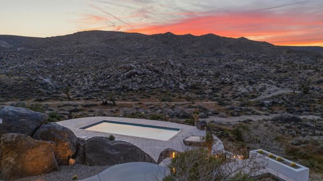 1862 Inca Trail, Yucca Valley, CA 92284