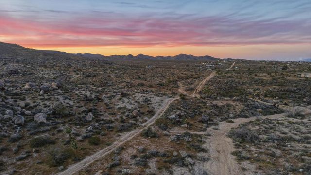 1862 Inca Trail, Yucca Valley, CA 92284