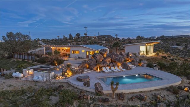1862 Inca Trail, Yucca Valley, CA 92284
