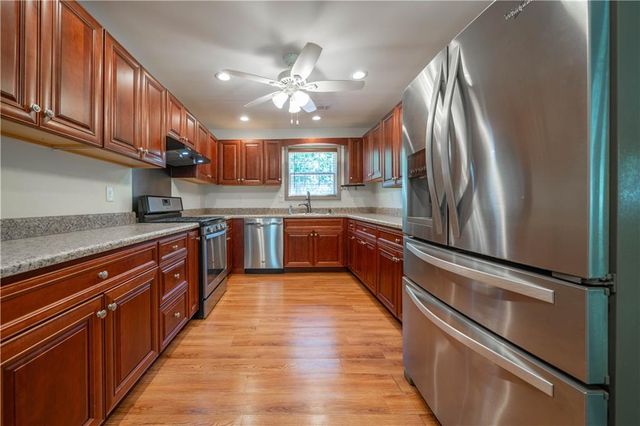 25 Quail Ridge Road, Taylorsville, GA 30178