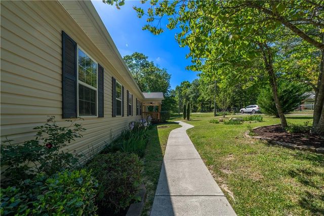 25 Quail Ridge Road, Taylorsville, GA 30178