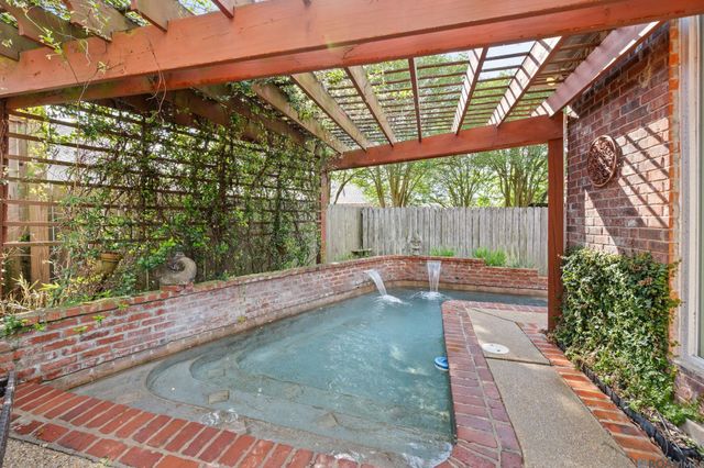 10154 Hyde Park, Baton Rouge, LA 70816