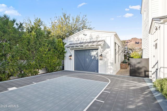 4716 N DROMEDARY Road, Phoenix, AZ 85018