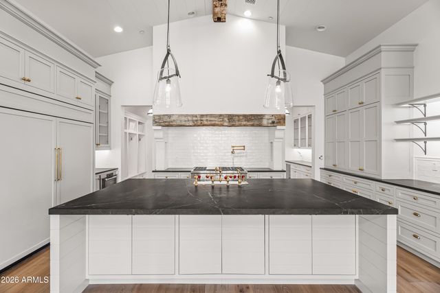 4716 N DROMEDARY Road, Phoenix, AZ 85018