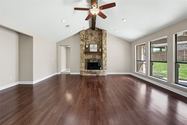 8001 Ridgeway Court, Nolanville, TX 76559