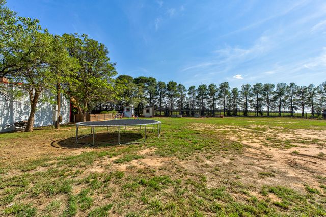 544 Us Highway 87, Wilson, TX 79381