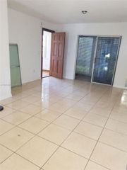 426 NE 210th Cir Ter 101-2, Miami, FL 33179