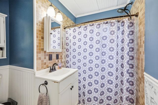 39 Oaksmere Road, Springfield, OH 45503