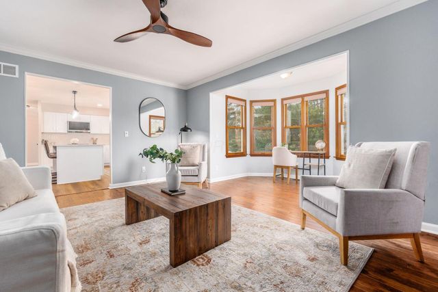 809 Colony Court, Columbus, OH 43235