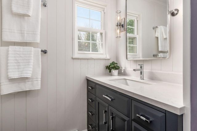 809 Colony Court, Columbus, OH 43235