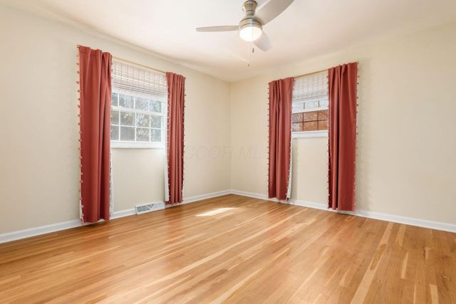 809 Colony Court, Columbus, OH 43235