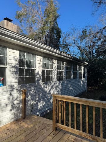 1907 Aichele Drive, North Charleston, SC 29406