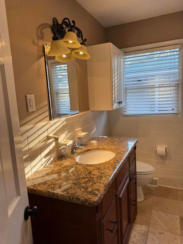 1907 Aichele Drive, North Charleston, SC 29406