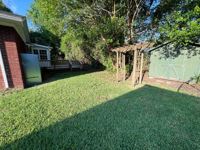 1907 Aichele Drive, North Charleston, SC 29406