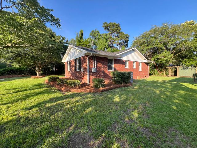 1907 Aichele Drive, North Charleston, SC 29406