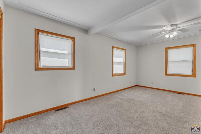 101 NW Elm Row AVE, Topeka, KS 66608