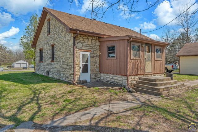 101 NW Elm Row AVE, Topeka, KS 66608