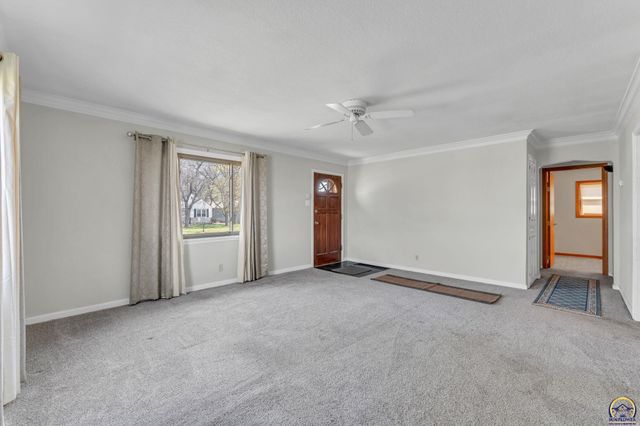 101 NW Elm Row AVE, Topeka, KS 66608