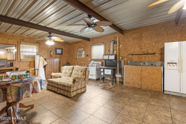 850 Leblanc Road, Duson, LA 70529