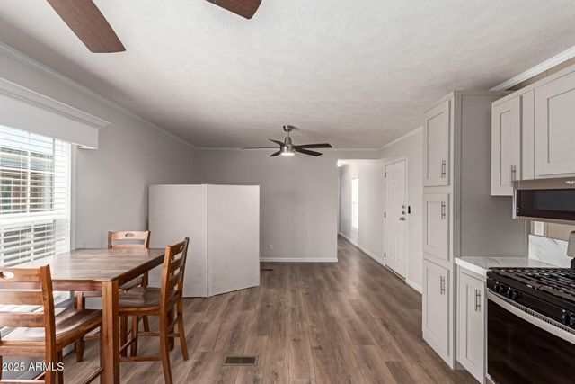 2605 W VAN BUREN Street 111, Phoenix, AZ 85009