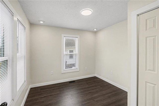 1815 S Ralston Avenue, Independence, MO 64054