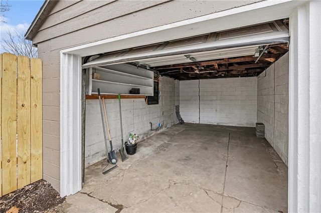 1815 S Ralston Avenue, Independence, MO 64054