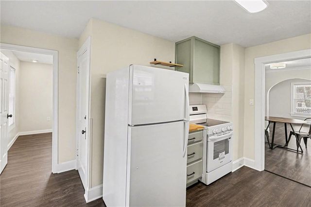 1815 S Ralston Avenue, Independence, MO 64054