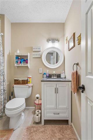 4177 Providence RD, Hayes, VA 23072