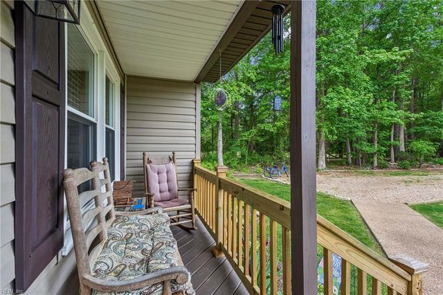 4177 Providence RD, Hayes, VA 23072