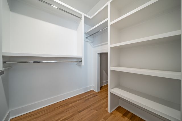 496 W Trinity Ln Unit 3, Nashville, TN 37207