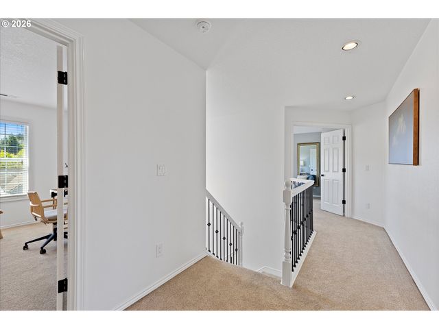 15687 Sw HAWK Ct, Sherwood, OR 97140