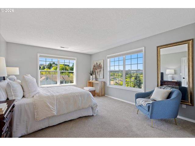 15687 Sw HAWK Ct, Sherwood, OR 97140