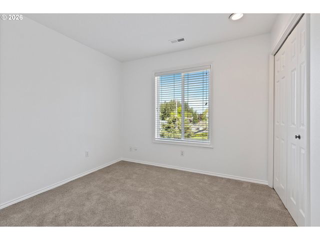 15687 Sw HAWK Ct, Sherwood, OR 97140