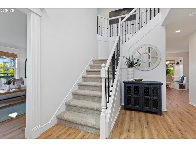 15687 Sw HAWK Ct, Sherwood, OR 97140