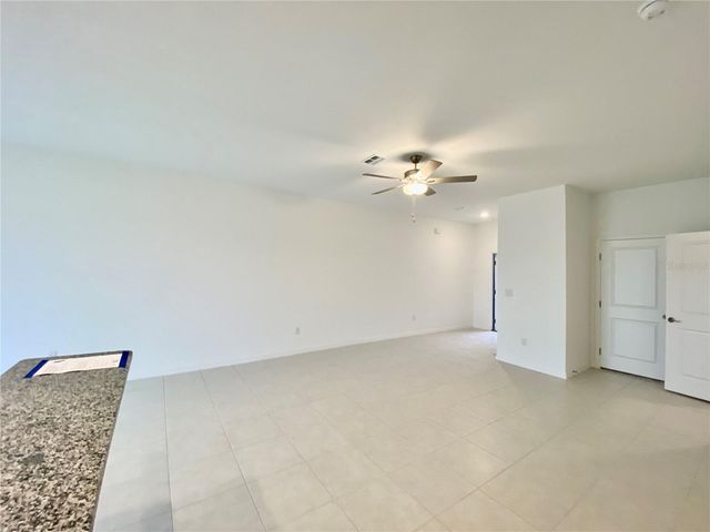 10373 LAVENDER ASTER TRAIL, San Antonio, FL 33576
