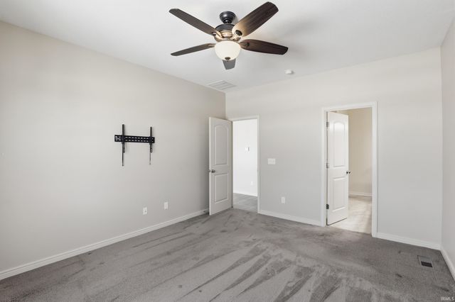 1220 Turnberry Lane, Auburn, IN 46706