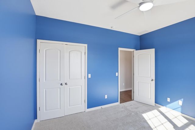 1220 Turnberry Lane, Auburn, IN 46706